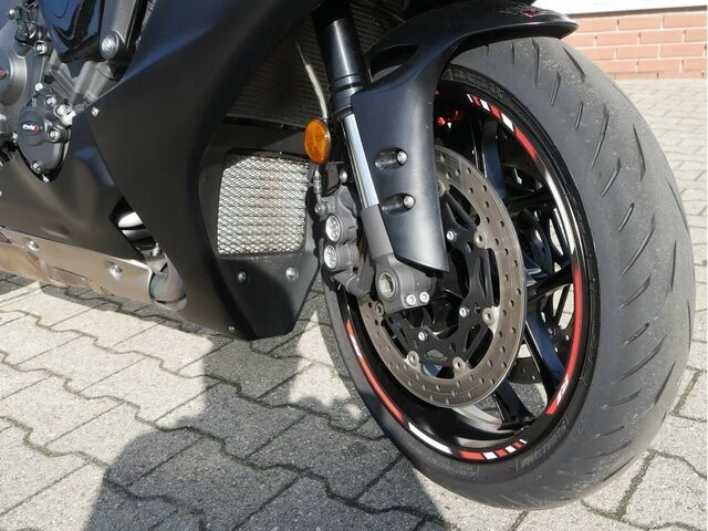 Angebot Yamaha R1 Bild 4: Angebot Yamaha R1