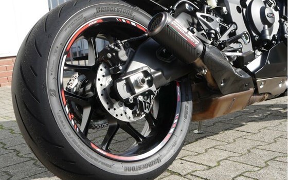 Gebrauchtmotorrad Yamaha R1 - Bild 8