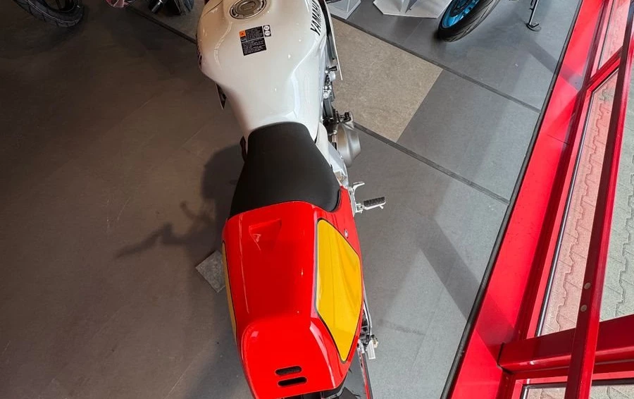 Angebot Yamaha XSR900 GP Bild 3: Angebot Yamaha XSR900 GP