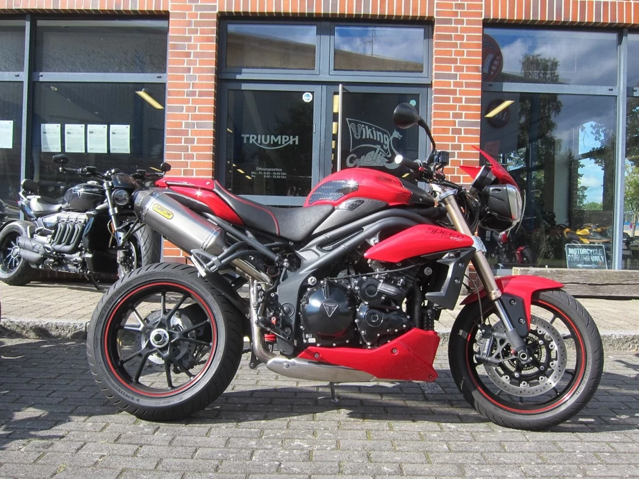 Angebot Triumph Speed Triple 1050 Bild 13: Angebot Triumph Speed Triple 1050