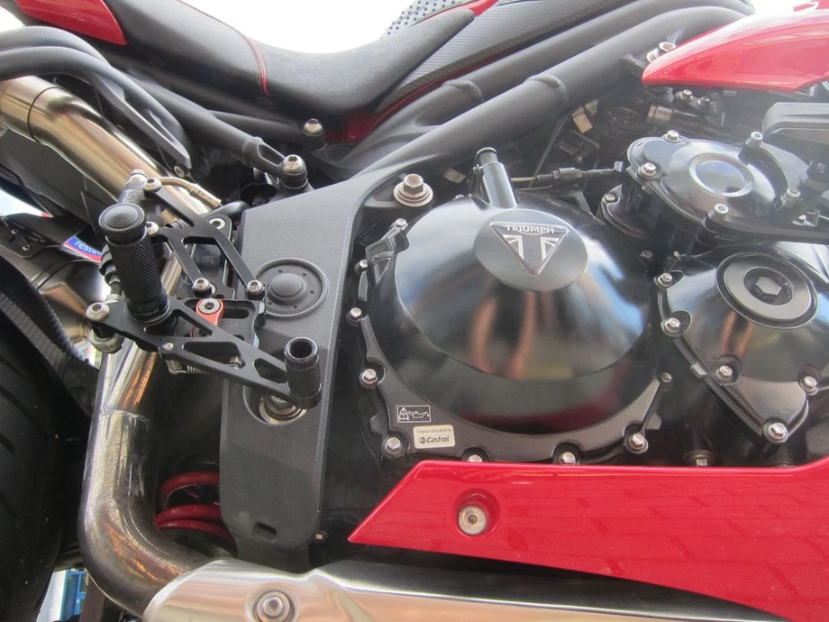 Angebot Triumph Speed Triple 1050 Bild 16: Angebot Triumph Speed Triple 1050