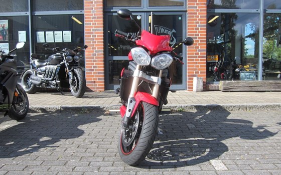 Gebrauchtmotorrad Triumph Speed Triple 1050 - Bild 5