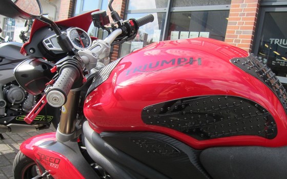 Gebrauchtmotorrad Triumph Speed Triple 1050 - Bild 6