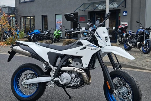 Suzuki DR-Z4SM
