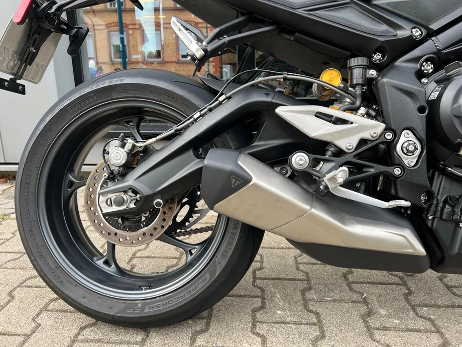 Angebot Triumph Street Triple RS Bild 15: Angebot Triumph Street Triple RS