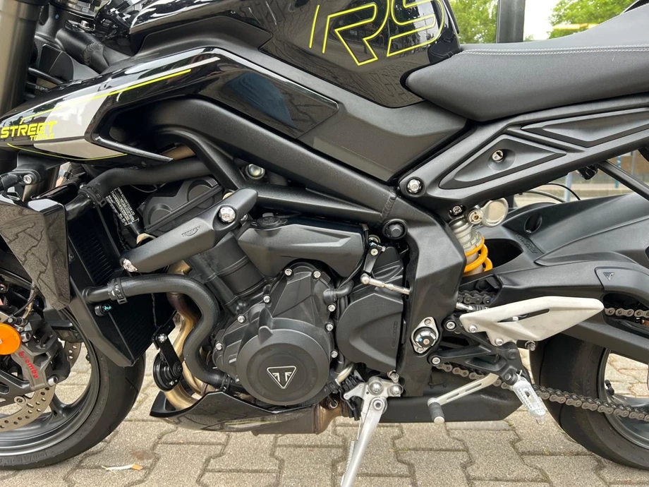 Angebot Triumph Street Triple RS Bild 7: Angebot Triumph Street Triple RS