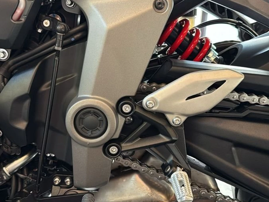 Angebot Triumph Daytona 660 Bild 22: Angebot Triumph Daytona 660