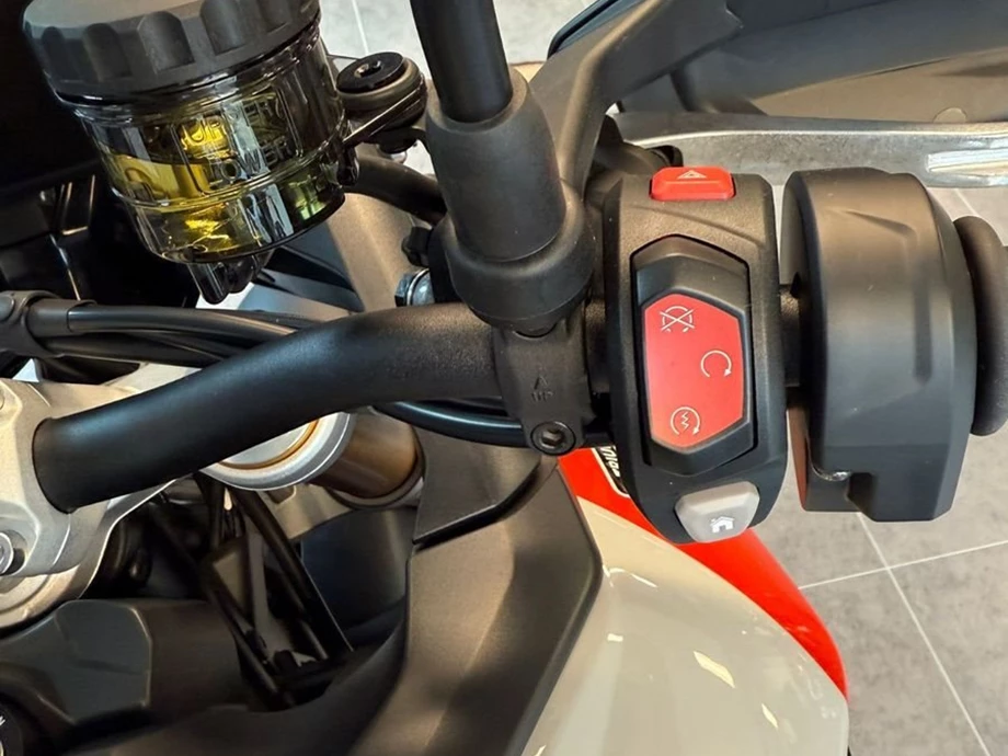 Angebot Triumph Tiger 900 Rally Pro Bild 23: Angebot Triumph Tiger 900 Rally Pro