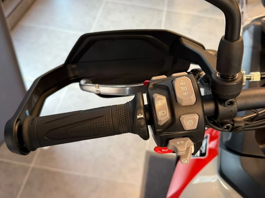 Angebot Triumph Tiger 900 Rally Pro Bild 24: Angebot Triumph Tiger 900 Rally Pro