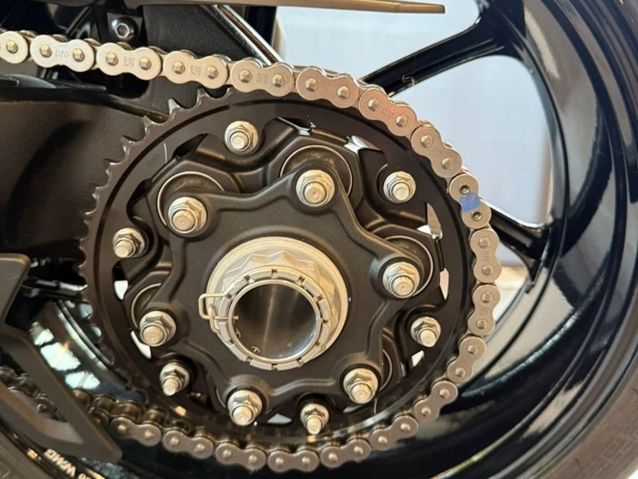 Angebot Triumph Speed Triple 1200 RS Bild 11: Angebot Triumph Speed Triple 1200 RS