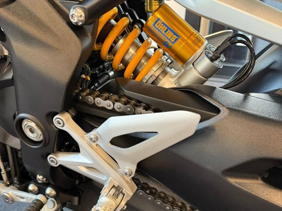 Angebot Triumph Speed Triple 1200 RS Bild 12: Angebot Triumph Speed Triple 1200 RS