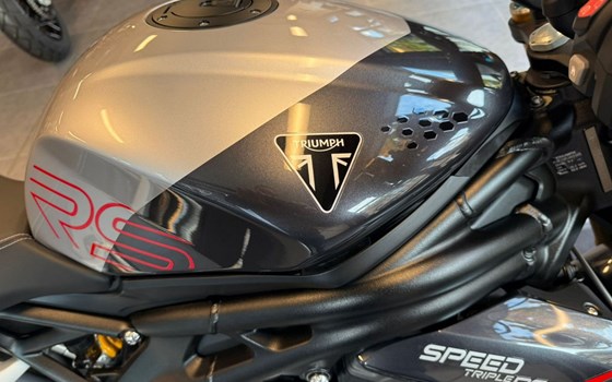 Neufahrzeug Triumph Speed Triple 1200 RS - Bild 21