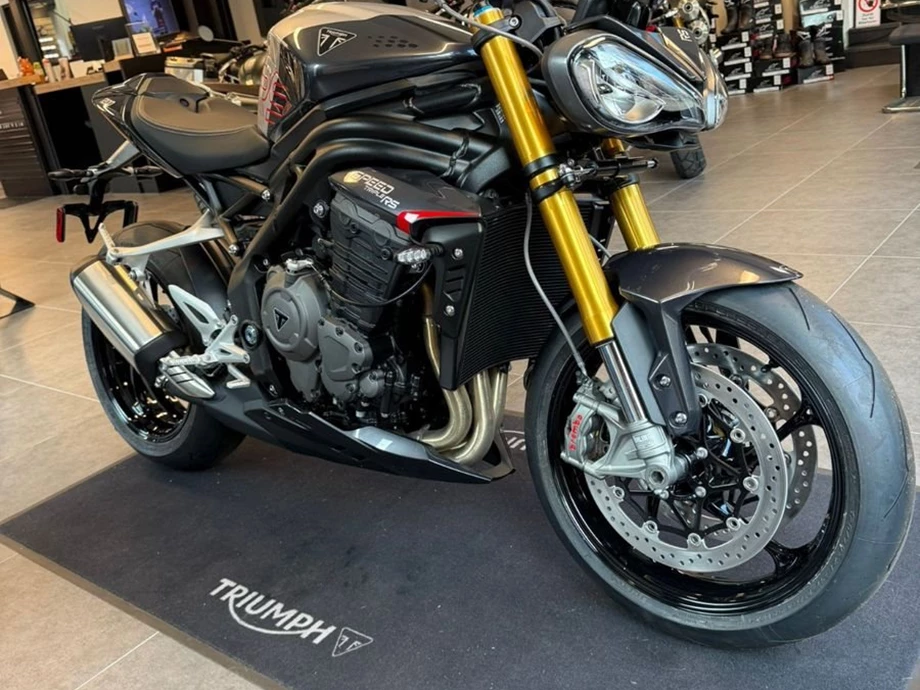 Angebot Triumph Speed Triple 1200 RS Bild 3: Angebot Triumph Speed Triple 1200 RS