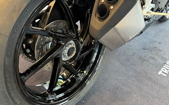 Neufahrzeug Triumph Speed Triple 1200 RS - Bild 6