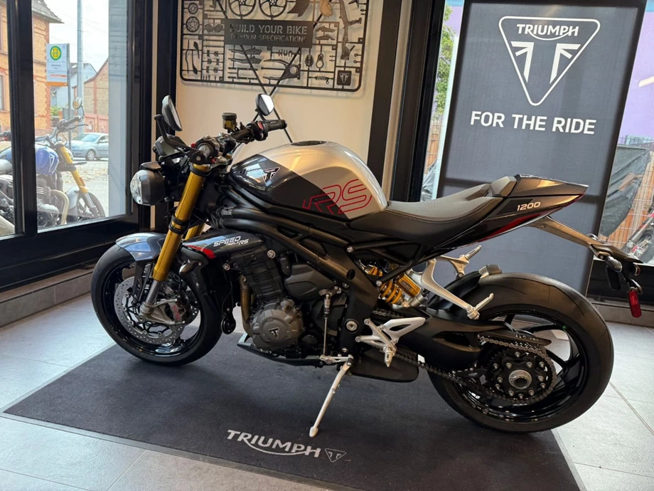 Angebot Triumph Speed Triple 1200 RS Bild 7: Angebot Triumph Speed Triple 1200 RS