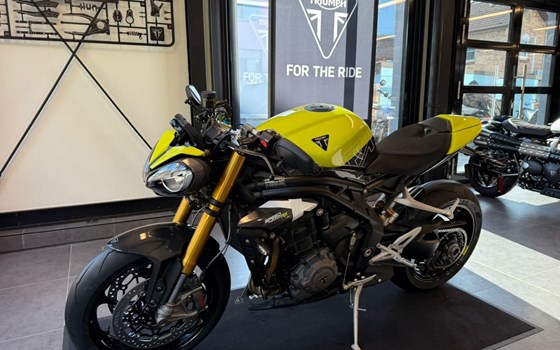 Neufahrzeug Triumph Speed Triple 1200 RX - Bild 3