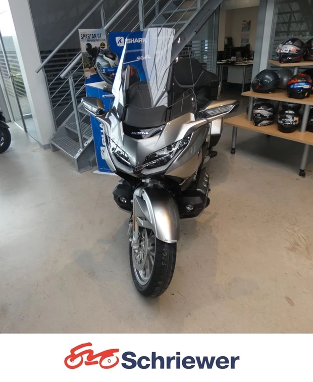 Honda GL 1800 Goldwing Tour DCT