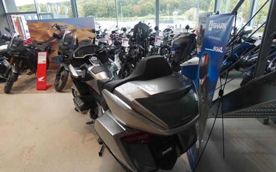 Gebrauchtmotorrad Honda GL 1800 Goldwing Tour DCT - Bild 5
