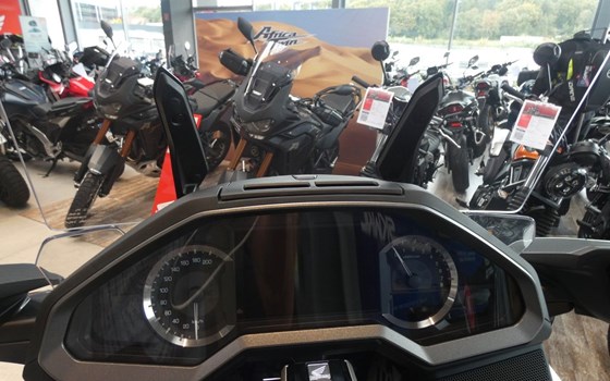 Gebrauchtmotorrad Honda GL 1800 Goldwing Tour DCT - Bild 6