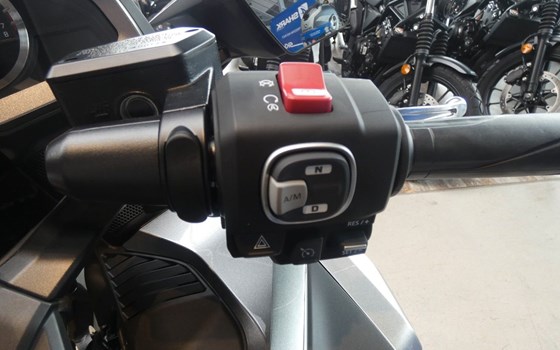 Gebrauchtmotorrad Honda GL 1800 Goldwing Tour DCT - Bild 9