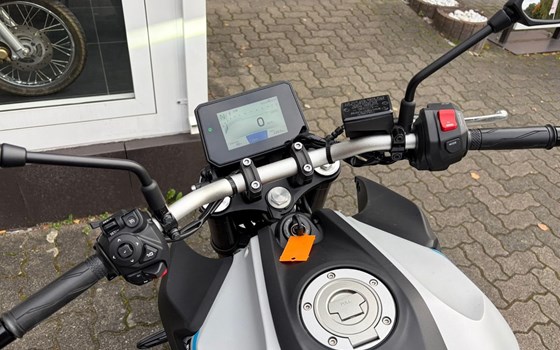 Gebrauchtmotorrad Yamaha MT-07 Y-AMT - Bild 9