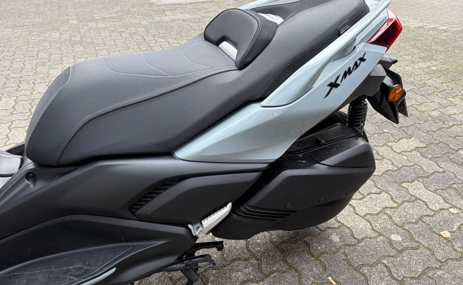 Angebot Yamaha XMAX 300 Tech MAX+ Bild 8: Angebot Yamaha XMAX 300 Tech MAX+