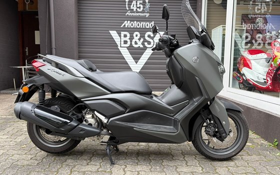 Gebrauchtmotorrad Yamaha XMAX 300 - Bild 1