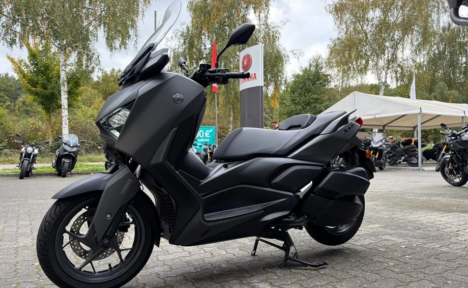 Angebot Yamaha XMAX 300 Bild 7: Angebot Yamaha XMAX 300