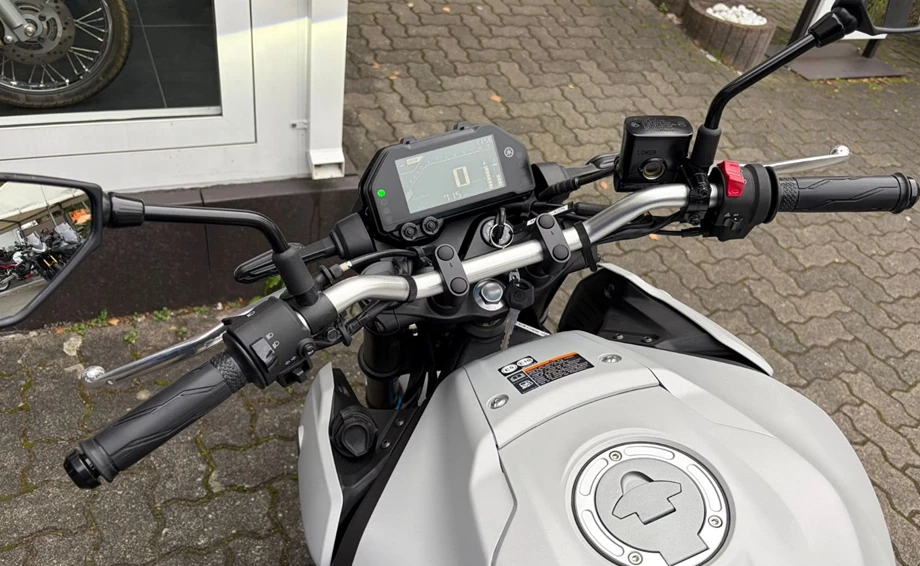 Angebot Yamaha MT-03 Bild 9: Angebot Yamaha MT-03