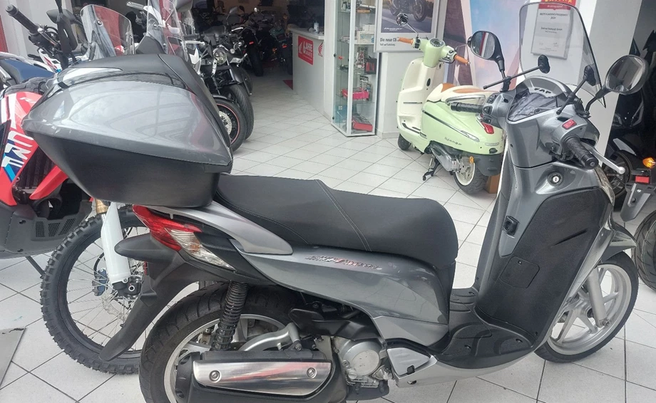 Offer Honda SH300i Bild 5: Offer Honda SH300i