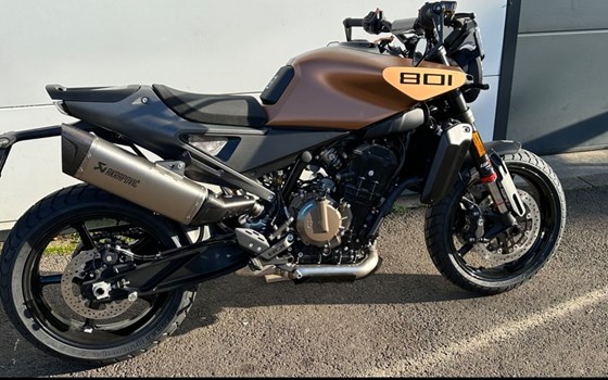 Neufahrzeug Husqvarna Svartpilen 801 - Bild 14