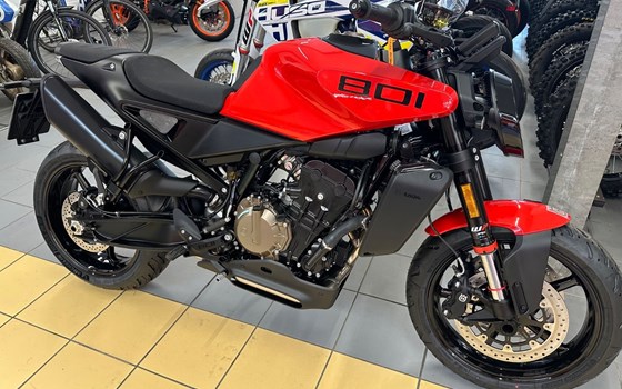 Neufahrzeug Husqvarna Svartpilen 801 L - Bild 18