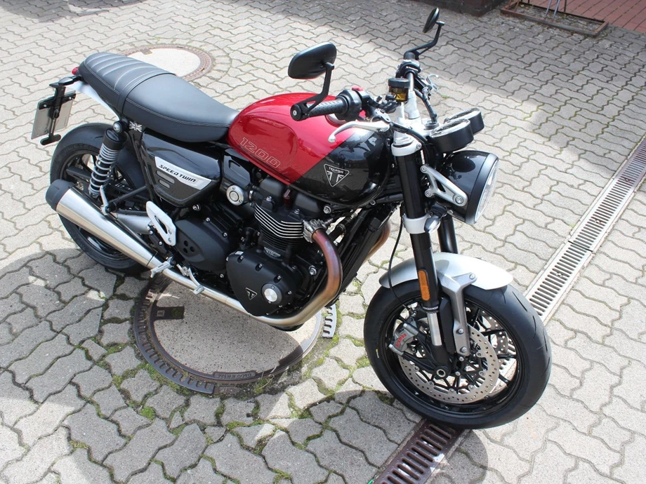 Angebot Triumph Speed Twin 1200 Bild 10: Angebot Triumph Speed Twin 1200