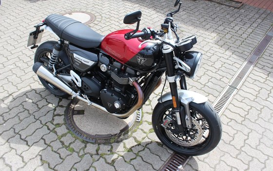 Gebrauchtmotorrad Triumph Speed Twin 1200 - Bild 10