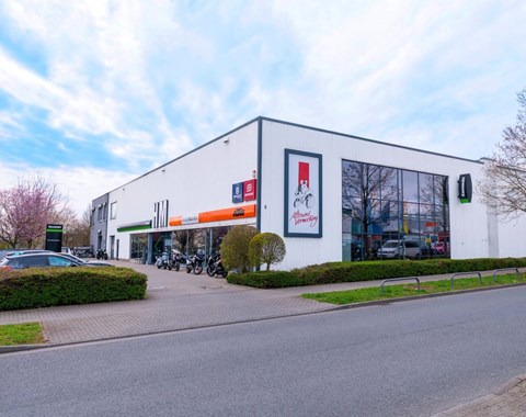 zum Vergrössern bitte anklicken!