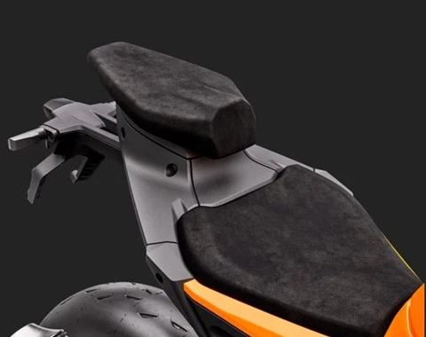 zum Vergrössern bitte anklicken!