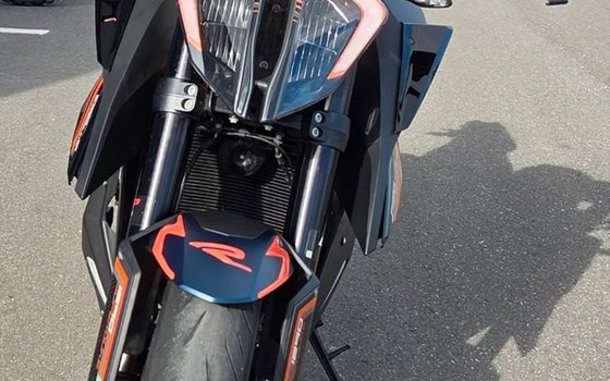 Gebrauchtmotorrad KTM 1290 Super Duke R - Bild 4