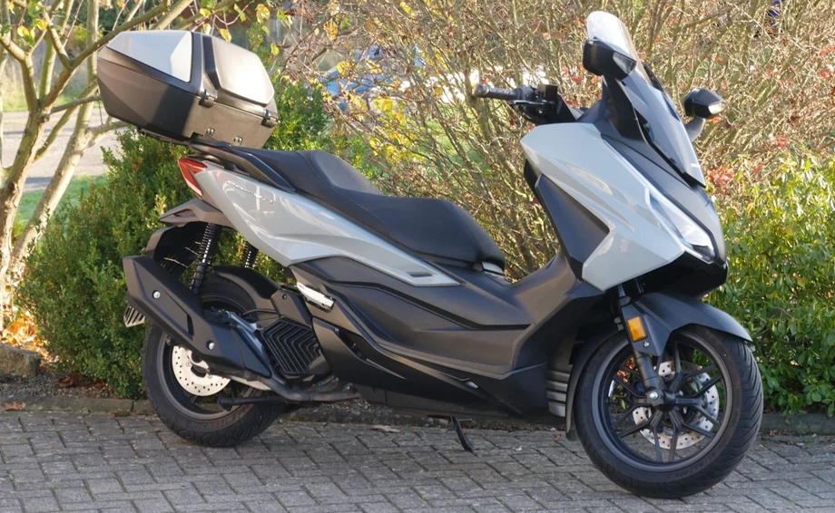 Angebot Honda Forza 125 Bild 2: Angebot Honda Forza 125
