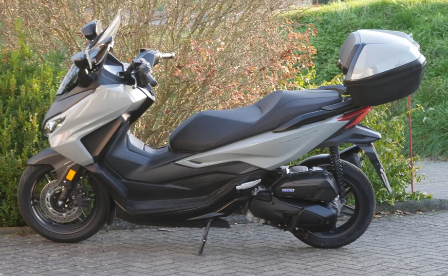 Angebot Honda Forza 125 Bild 4: Angebot Honda Forza 125
