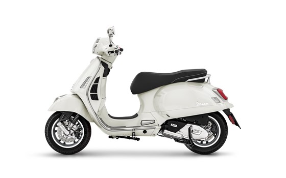 Neufahrzeug Vespa GTS 125 Super iGET - Bild 2 Neufahrzeug Vespa GTS 125 Super iGET - Bild 2