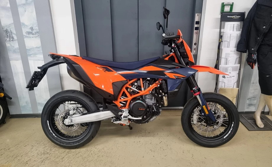 Angebot KTM 690 SMC R Bild 1: Angebot KTM 690 SMC R