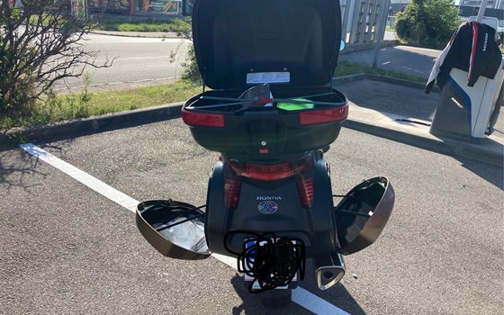 Gebrauchtmotorrad Honda NT 650V Deauville - Bild 7 Gebrauchtmotorrad Honda NT 650V Deauville - Bild 7