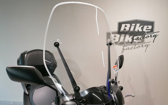 Gebrauchtmotorrad Honda SH150i - Bild 3 Gebrauchtmotorrad Honda SH150i - Bild 3