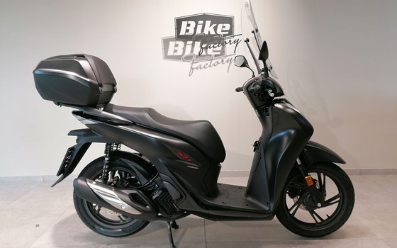 Gebrauchtmotorrad Honda SH150i - Bild 2 Gebrauchtmotorrad Honda SH150i - Bild 2