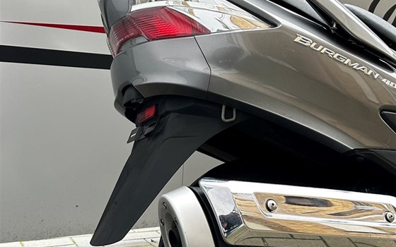 Gebrauchtmotorrad Suzuki Burgman 400 - Bild 8