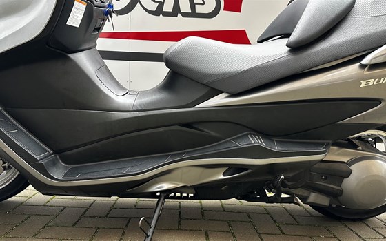 Gebrauchtmotorrad Suzuki Burgman 400 - Bild 4