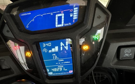 Gebrauchtmotorrad Honda CRF1000L Africa Twin DCT - Bild 6