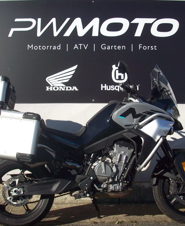 CFMOTO 800MT