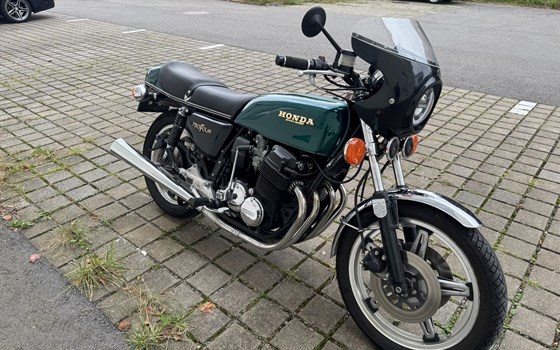 Gebrauchtmotorrad Honda CB 750 F - Bild 12 Gebrauchtmotorrad Honda CB 750 F - Bild 12