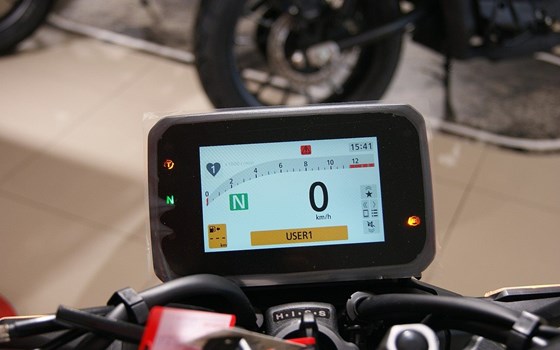 Neufahrzeug Honda CB1000 Hornet - Bild 9 Neufahrzeug Honda CB1000 Hornet - Bild 9